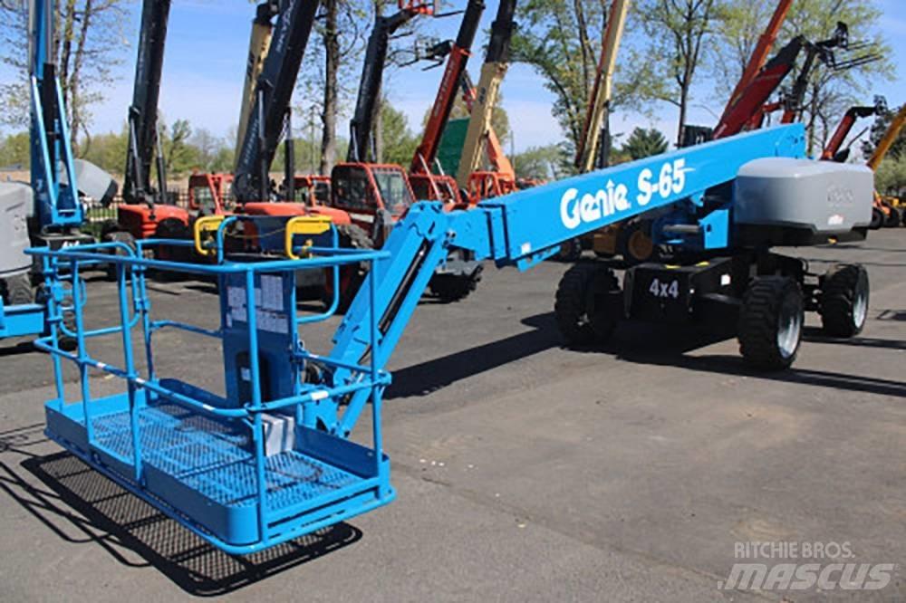 Genie S 65 Teleskop bomlifter