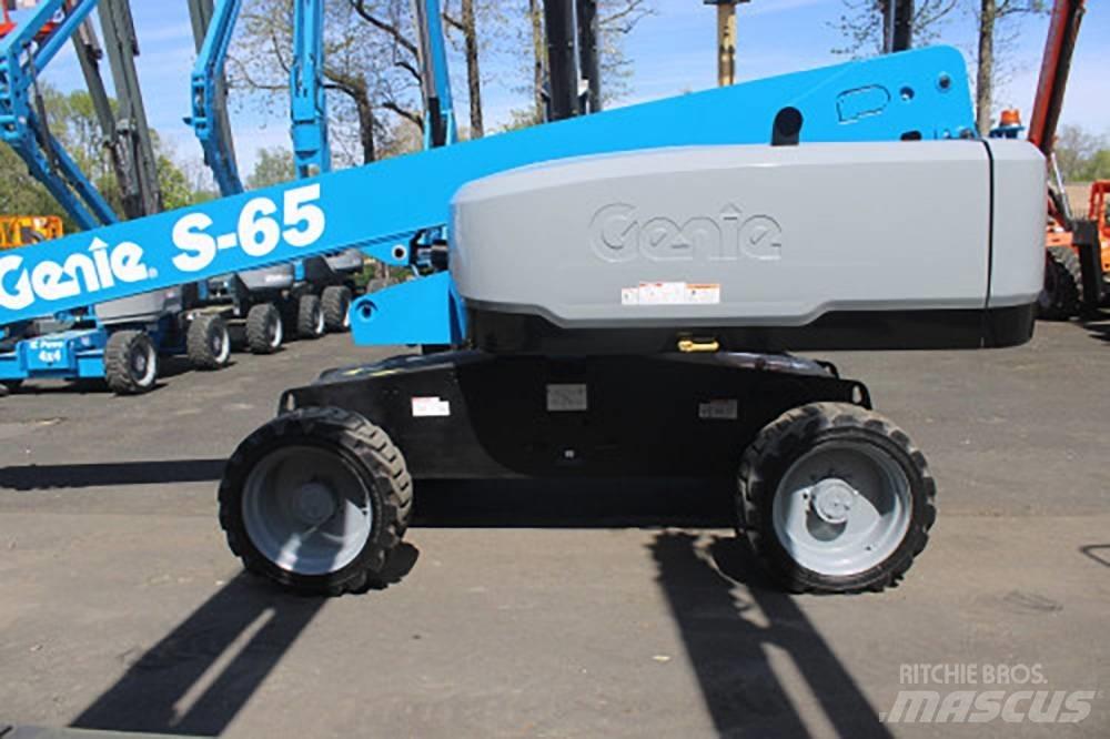 Genie S 65 Teleskop bomlifter
