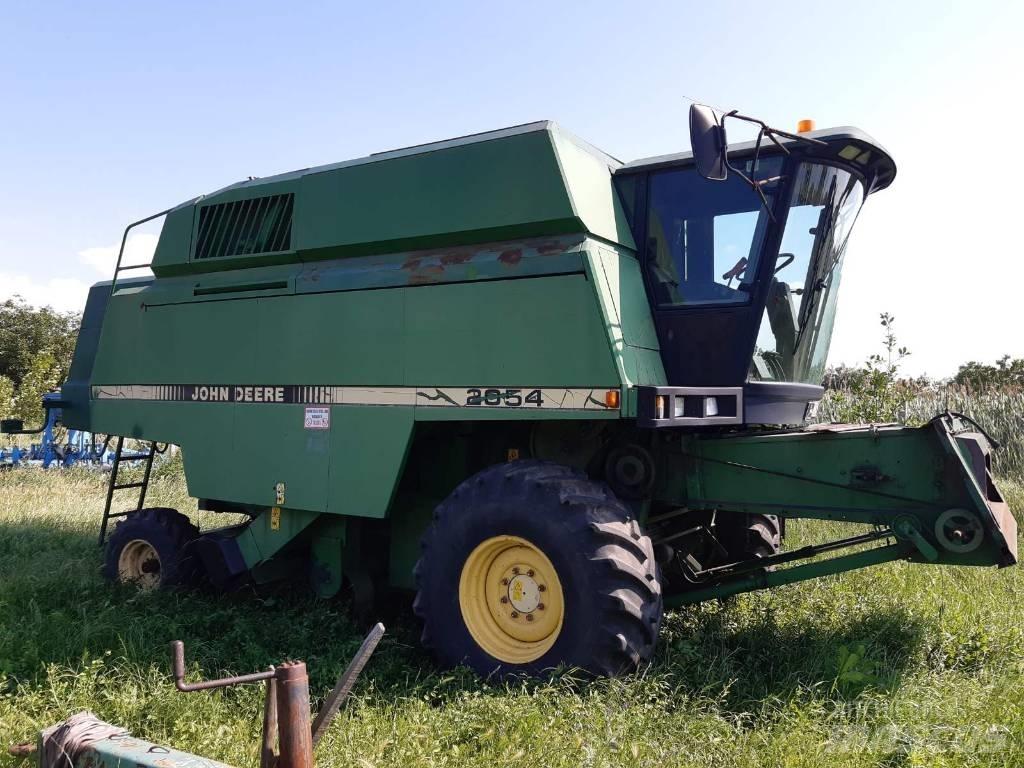 John Deere 2054 Skurtreskere