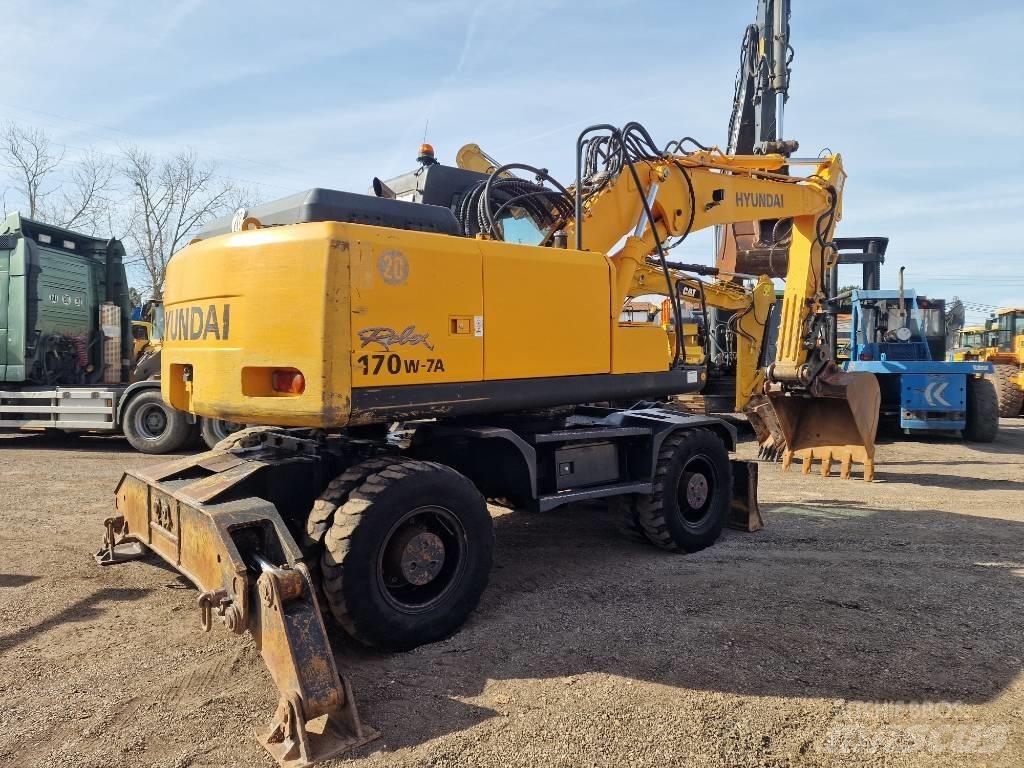 Hyundai R 170 W Hjulgravere