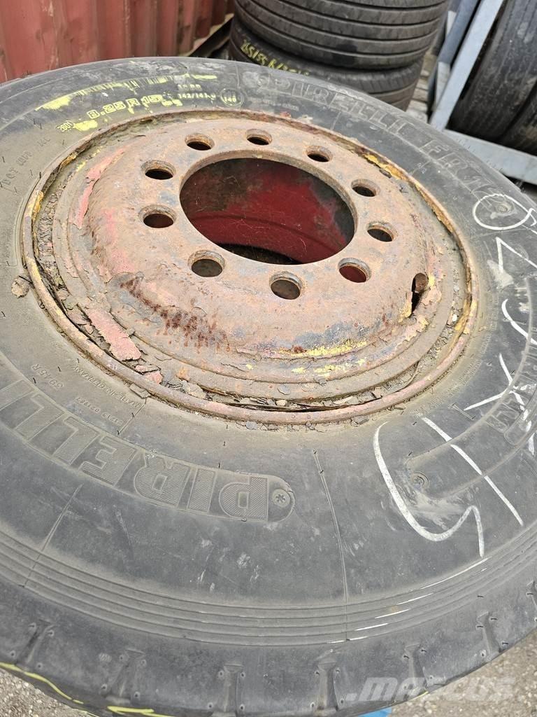 Pirelli 825X15 Transport - Annet