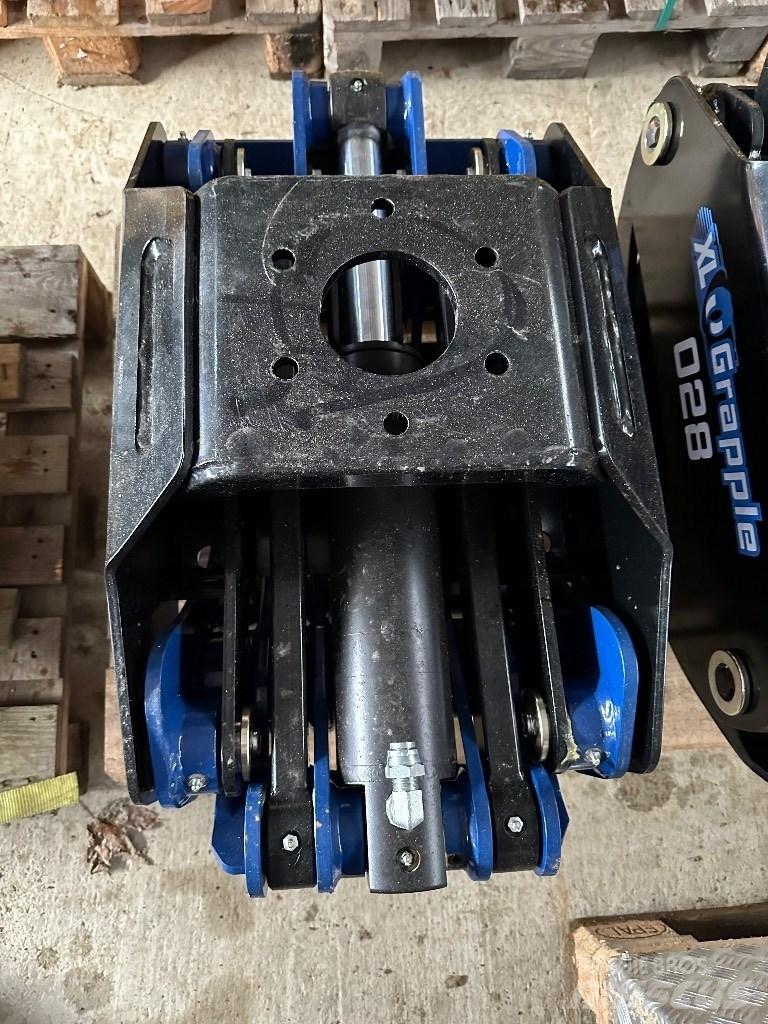  XL Grapple 028 Gripere