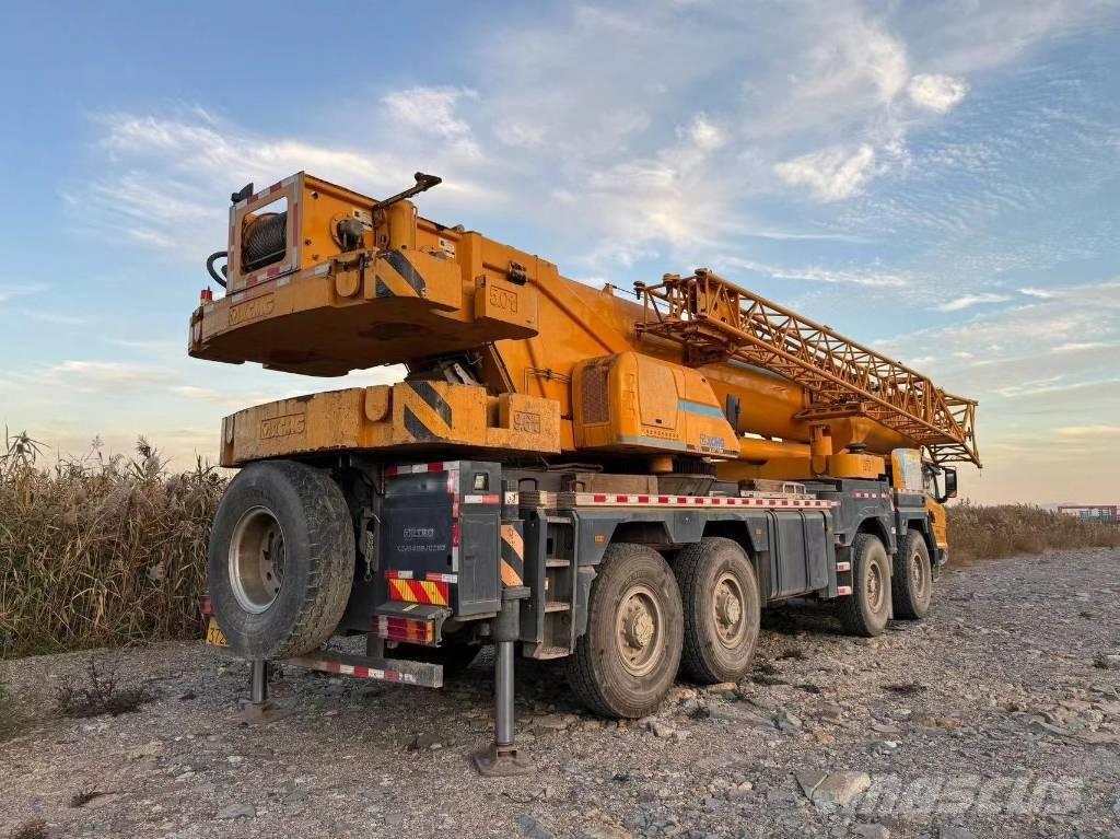 XCMG QY80L6 Røff terreng kraner