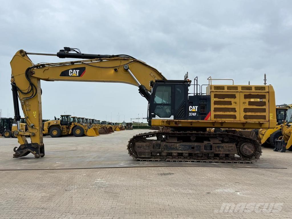CAT 374FL Spesialtilpassede gravemaskiner