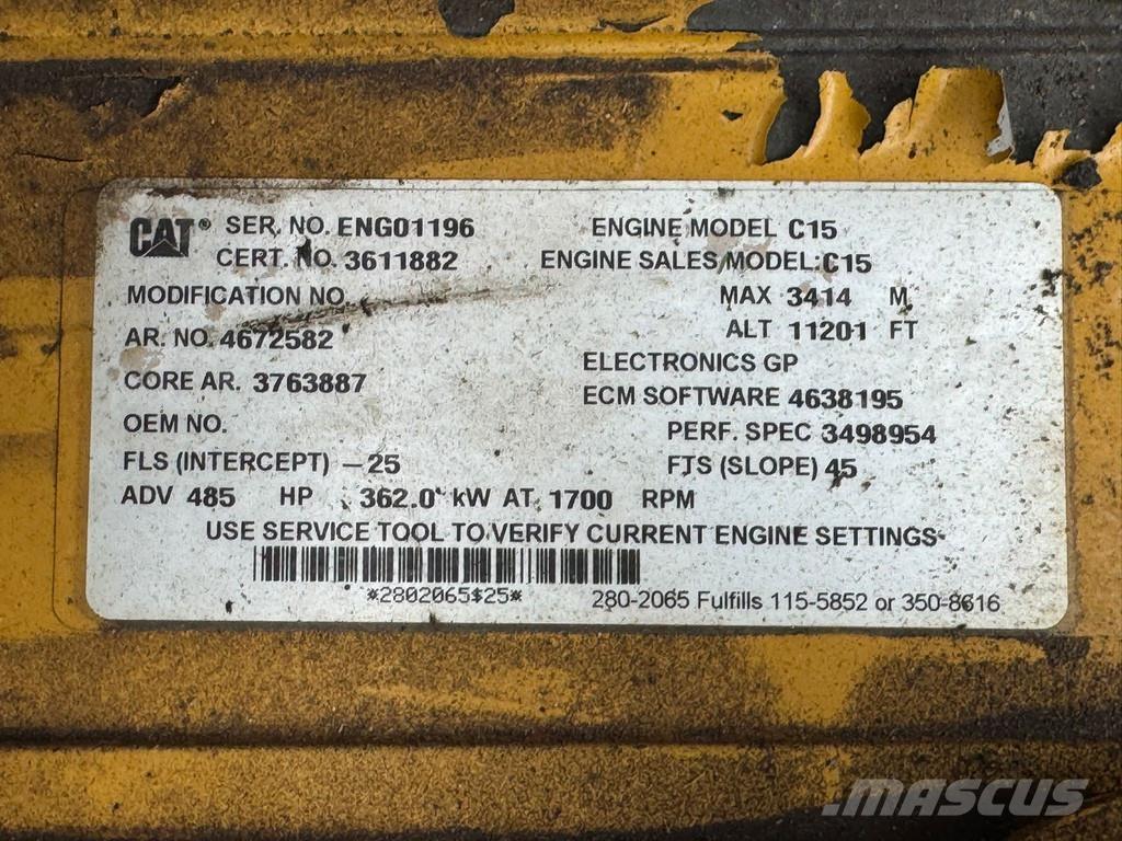 CAT 374FL Spesialtilpassede gravemaskiner