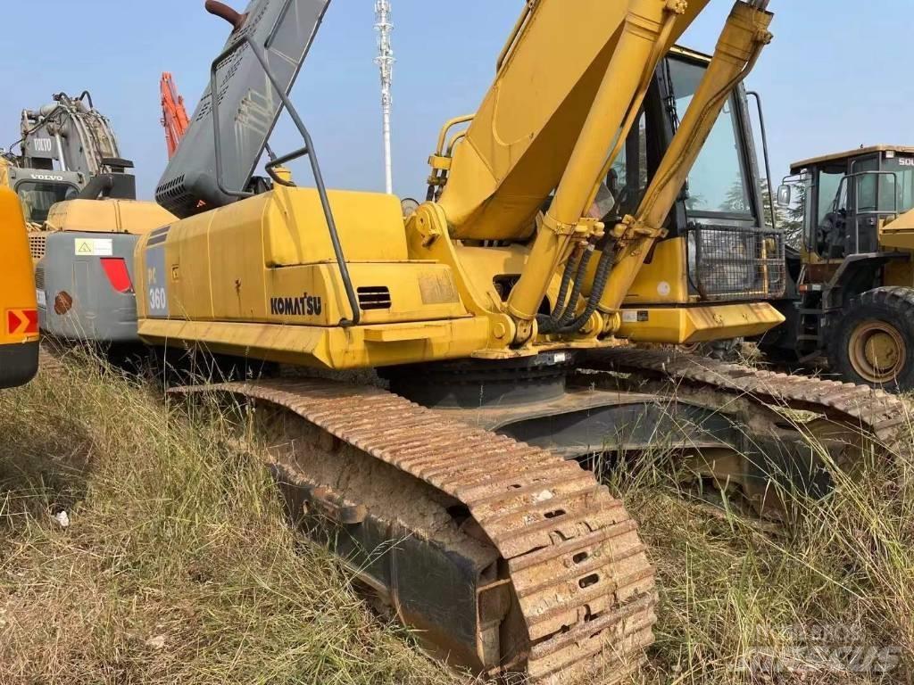 Komatsu PC 360 Beltegraver