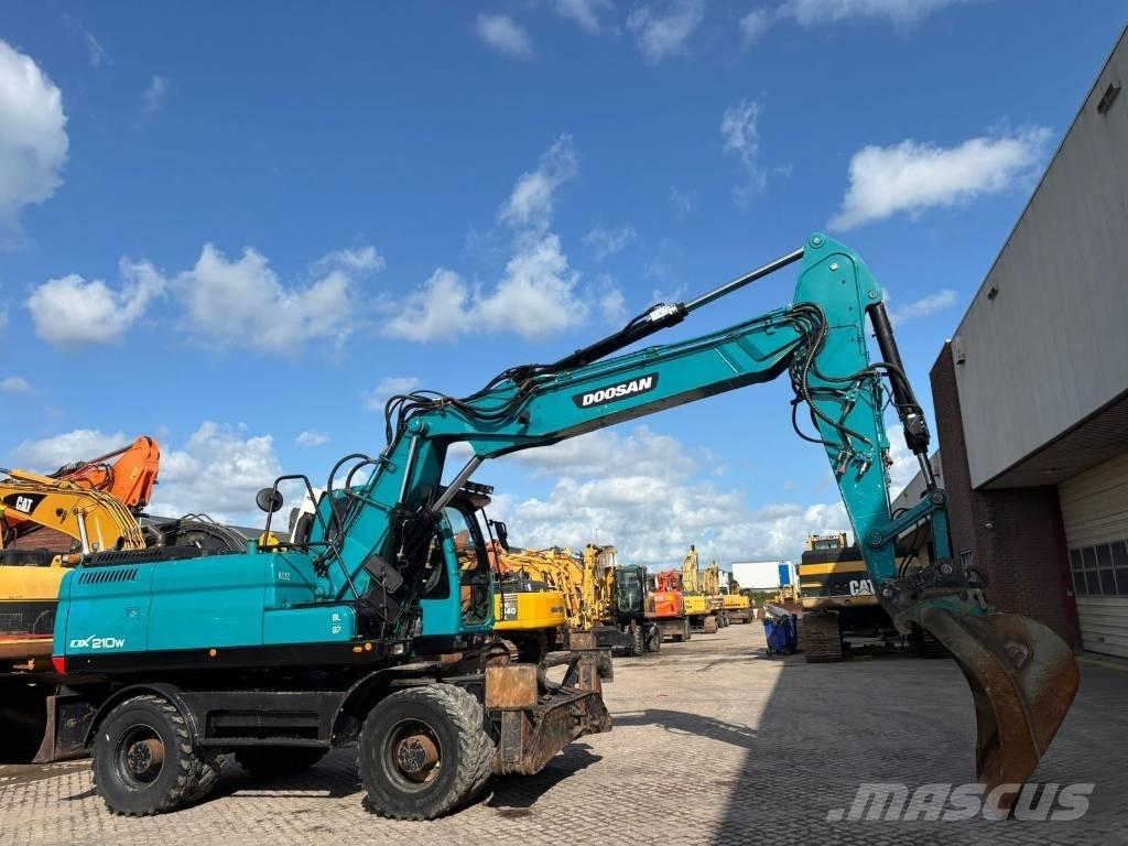 Doosan DX 210 W Hjulgravere