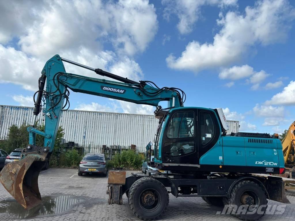 Doosan DX 210 W Hjulgravere