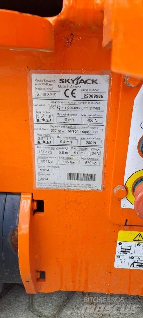 SkyJack SJIII 3219 Sakselifter