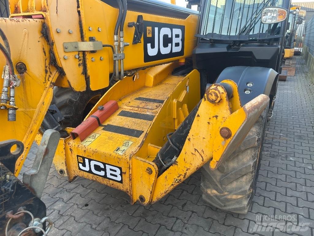 JCB 535-140 Hiviz Teleskoplastere