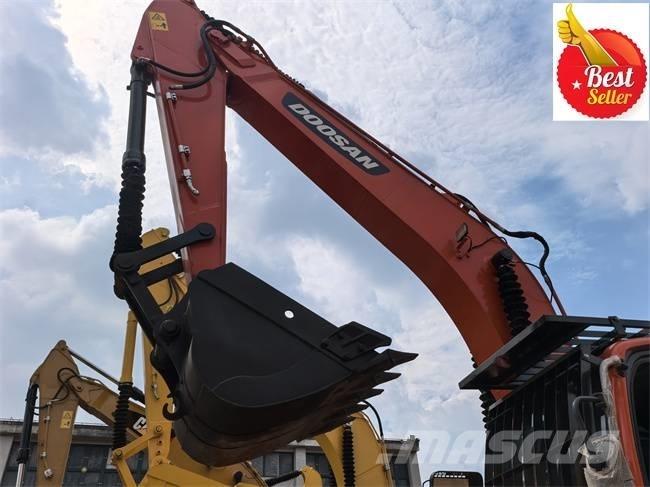 Doosan DX 225 LC Beltegraver