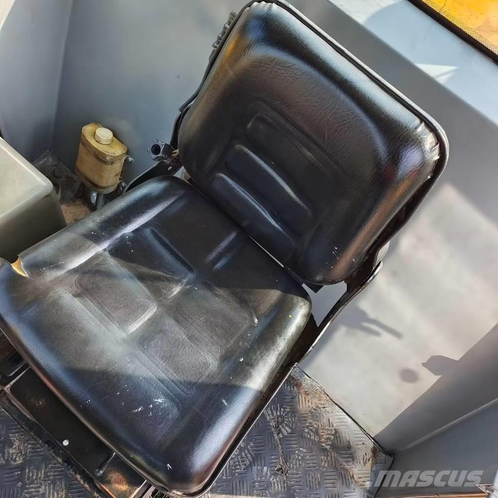 XCMG XS 223 J Valsetog