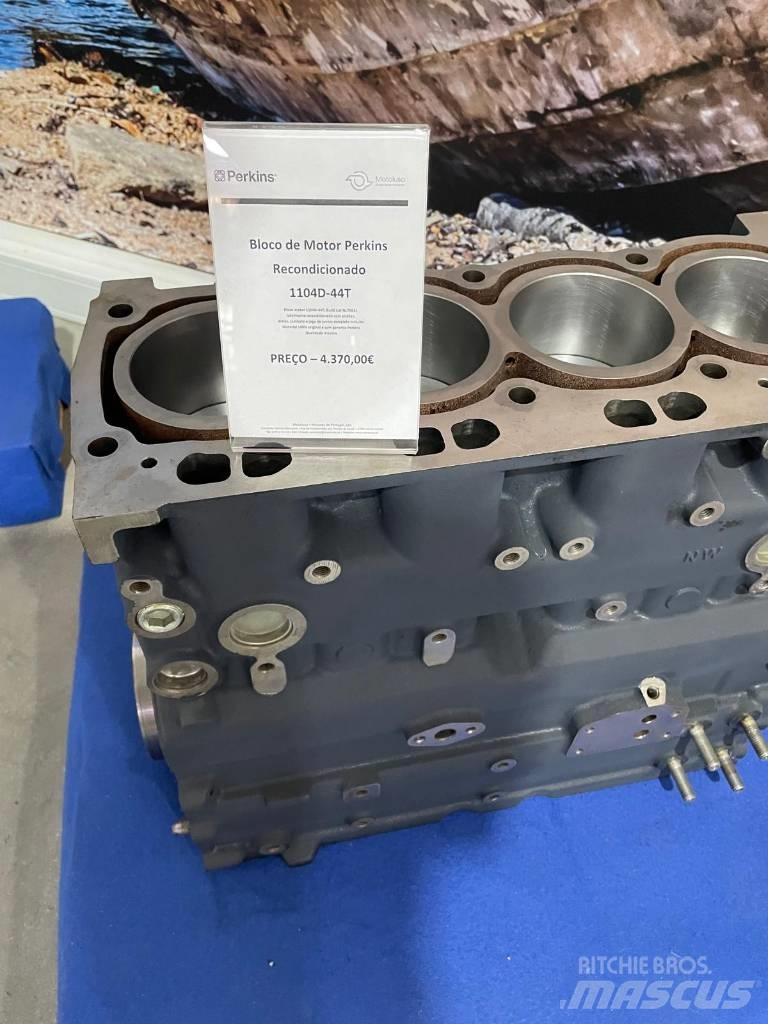Perkins 1104D-44T Motorer