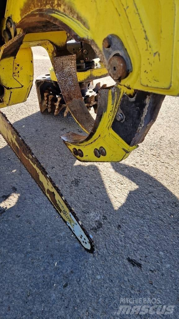 John Deere 1270 G Hogstmaskiner