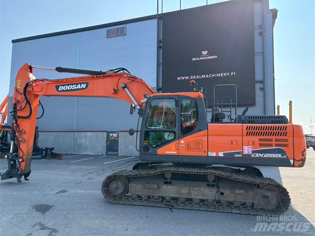 Doosan DX255LC-5 Beltegraver