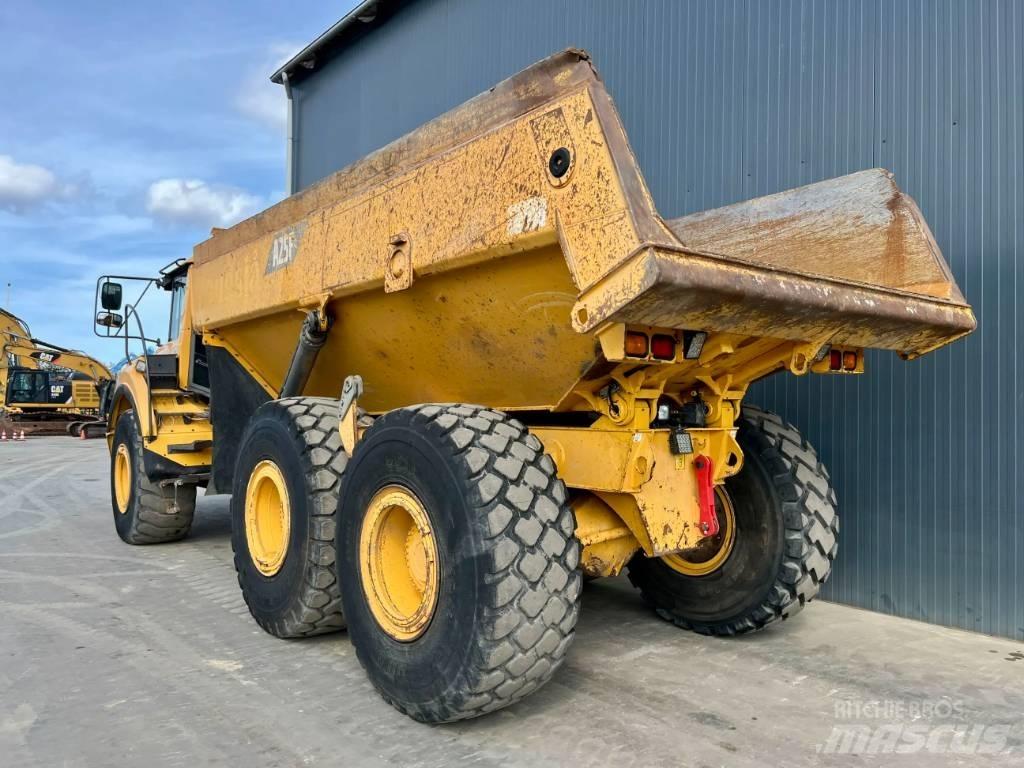 Volvo A25F Rammestyrte Dumpere