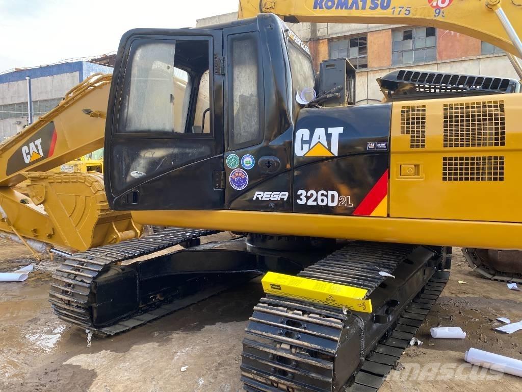 CAT 326d2l Beltegraver