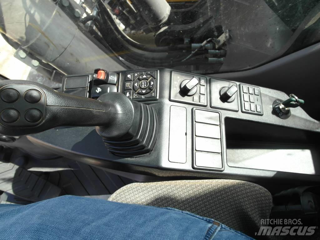 Volvo EC 220 EL Beltegraver