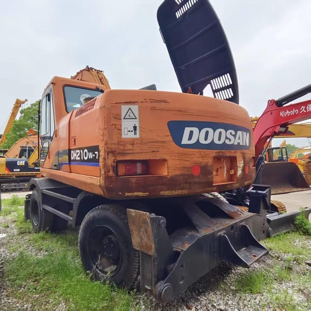 Doosan DH 210 W-7 Hjulgravere