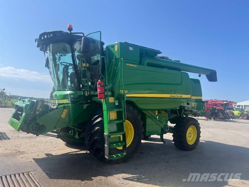 John Deere T 550 Skurtreskere