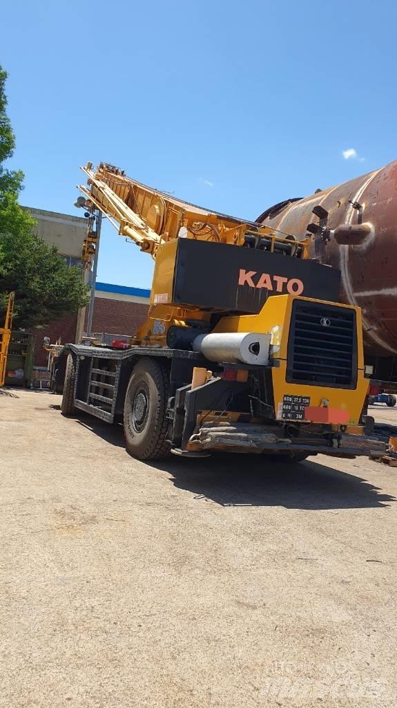 Kato SS 500 Røff terreng kraner