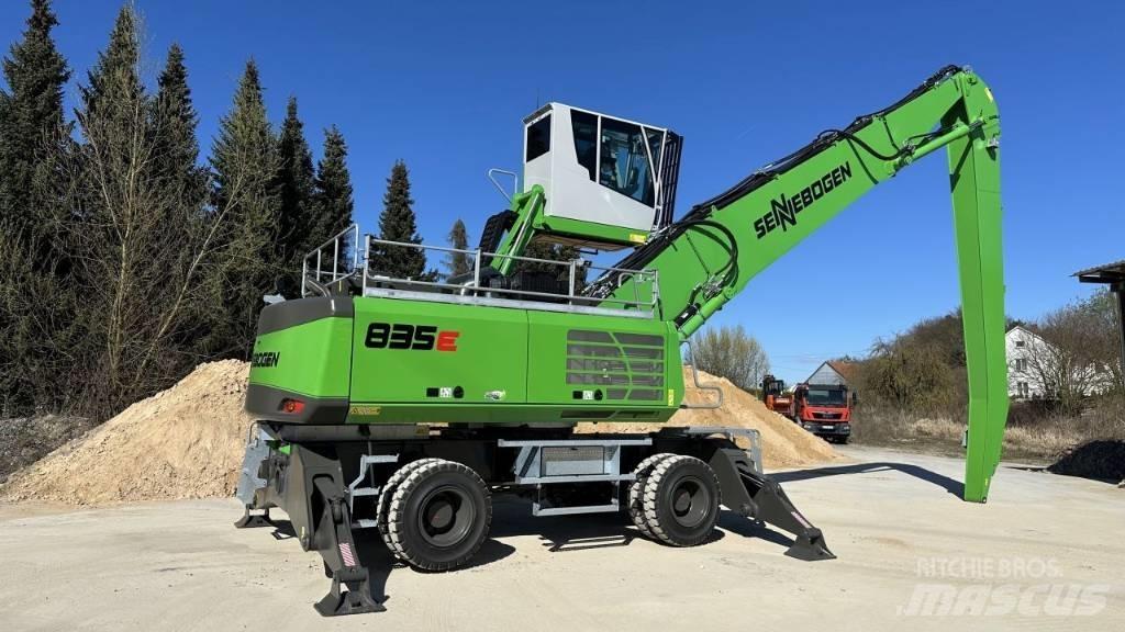 Sennebogen 835 M E Gravemaskiner for avfallshåndtering