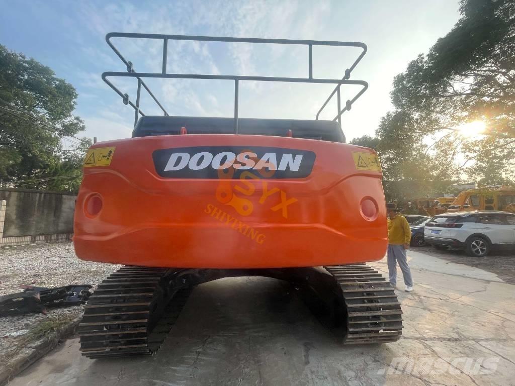 Doosan DX 300 Beltegraver
