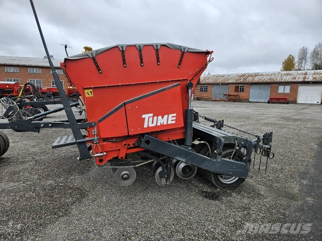 Tume JC 4000 Kombinerte såmaskiner
