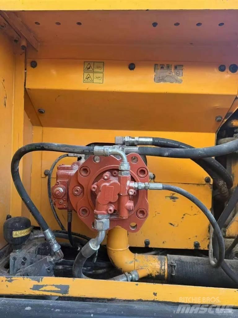 Hyundai Robex 215-7 Beltegraver