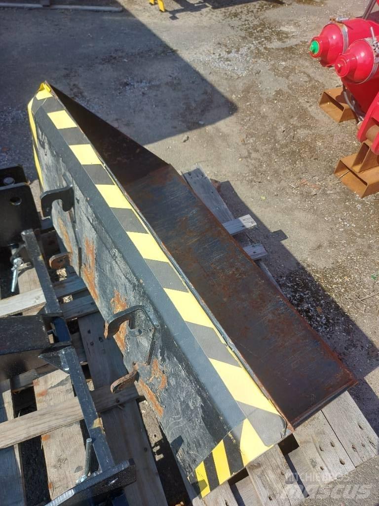 Norcar 1000 Frontlaster ektrautstyr