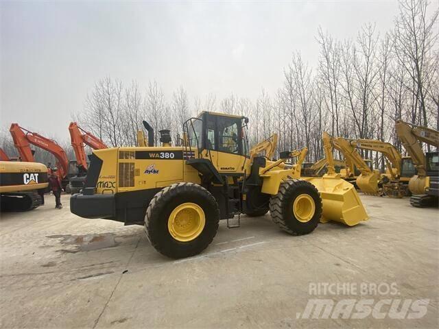 Komatsu WA380 Hjullastere