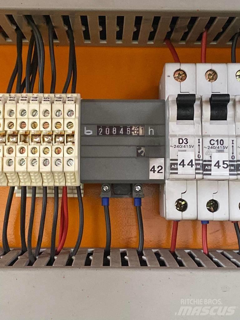 Spierings SK365 AT3 Bygge- og tårnkraner