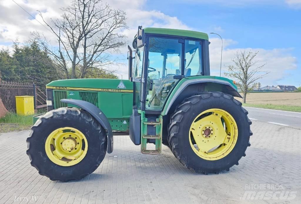John Deere 6800 Traktorer