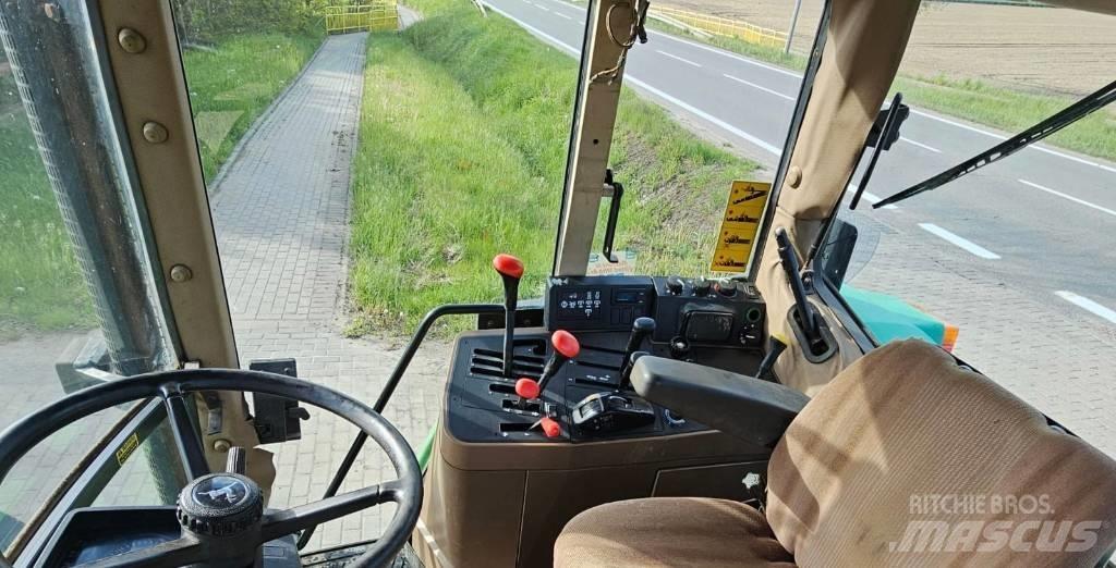 John Deere 6800 Traktorer