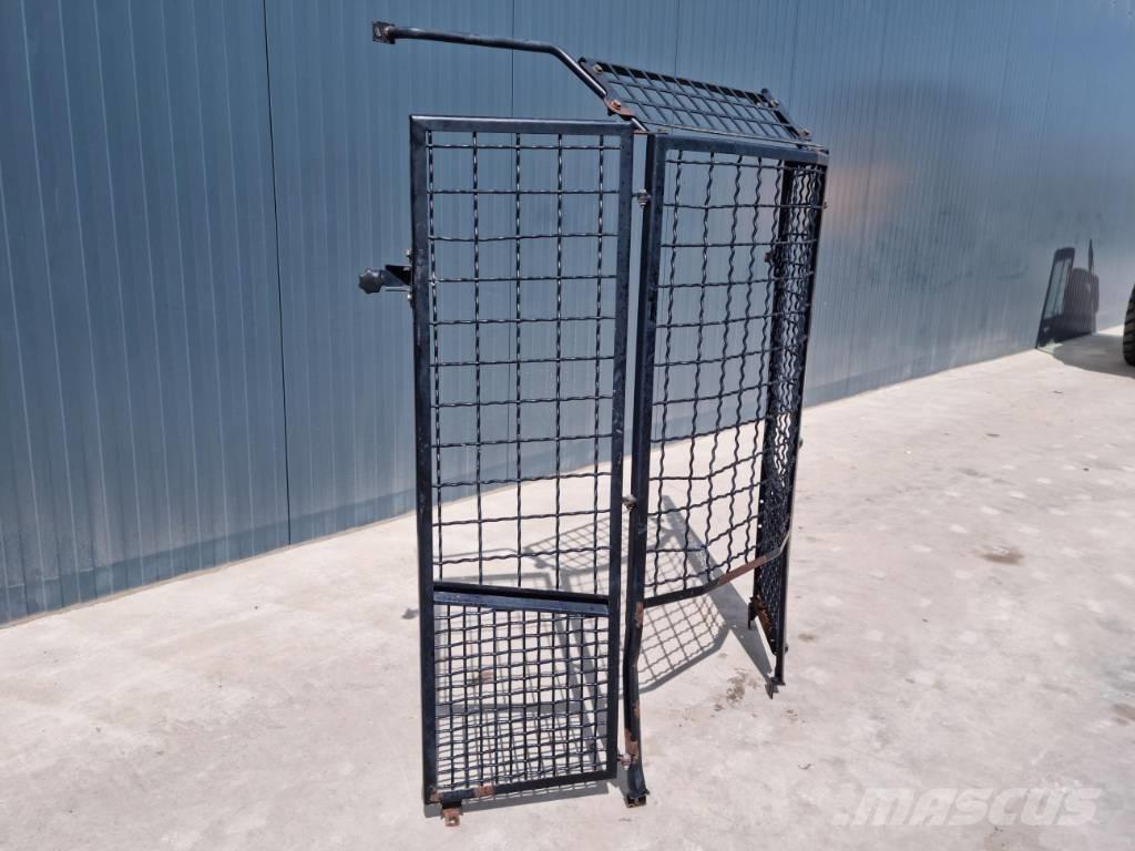 CAT 938K / 938M Førerhus og Interiør