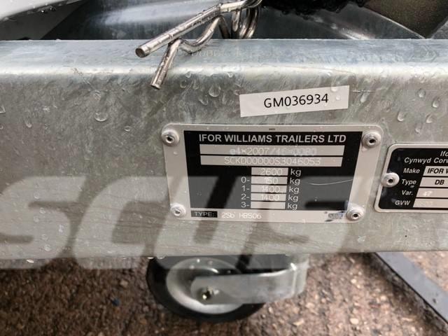 Ifor Williams HB 506 Dyretransport semi-trailer