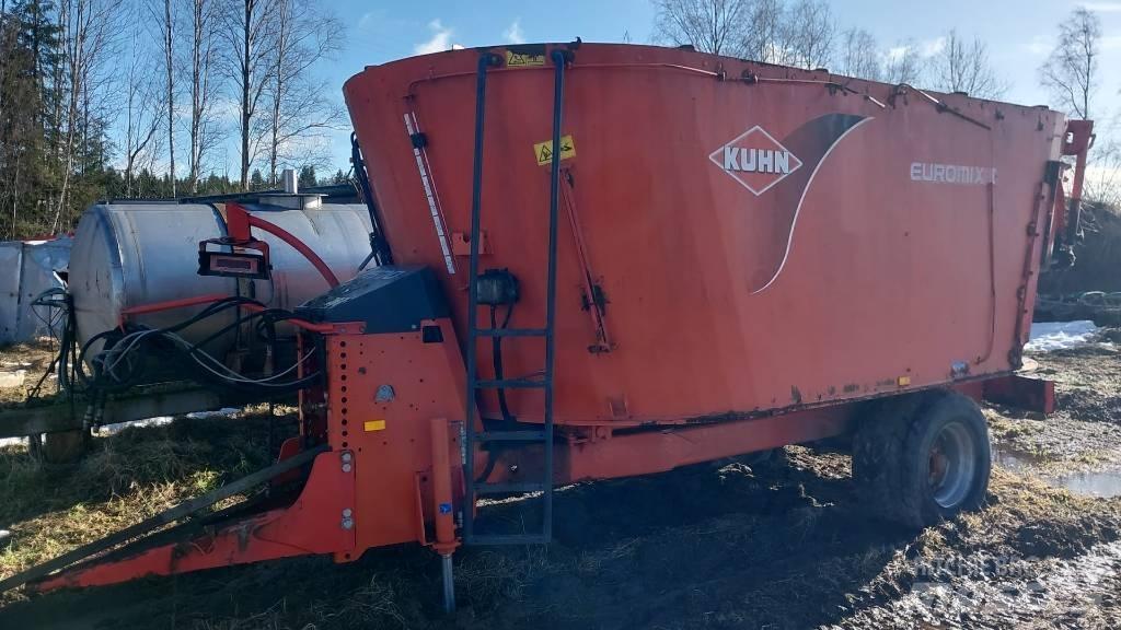 Kuhn EuroMix I Blande- og fôringsmaskiner