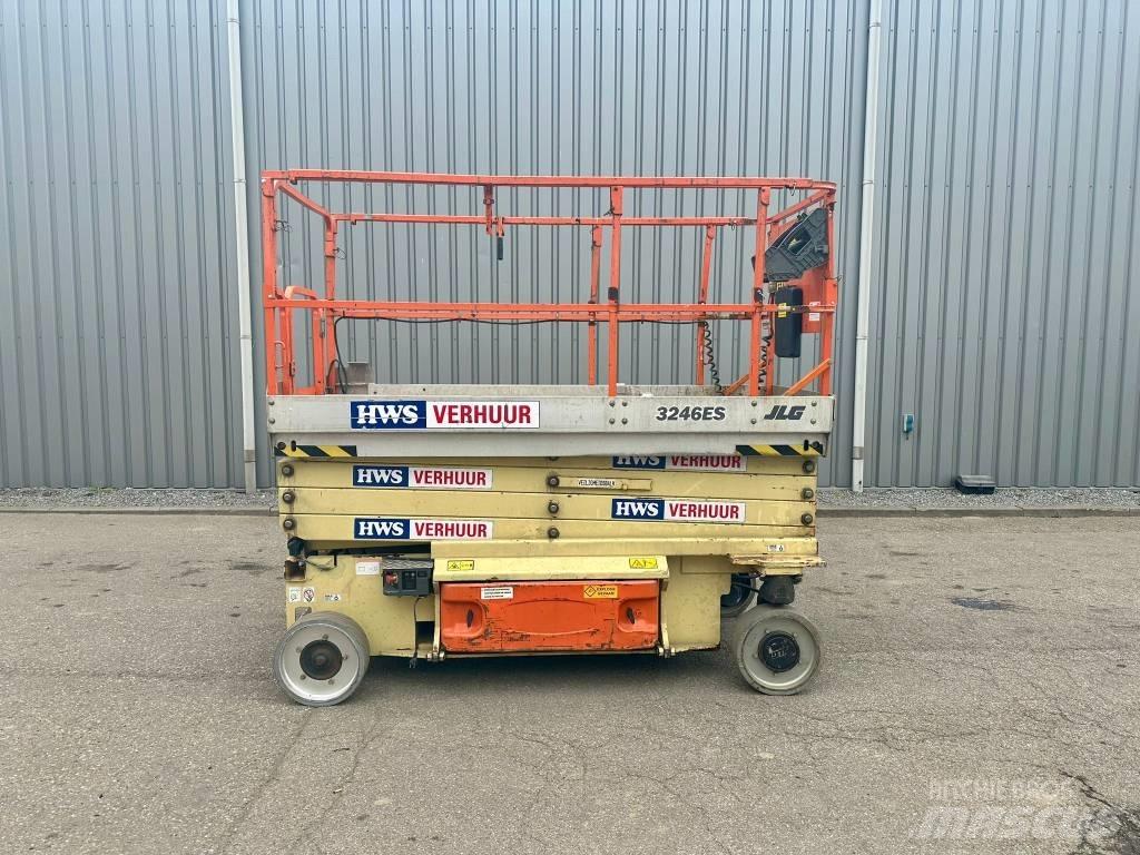 JLG 3246 ES Sakselifter