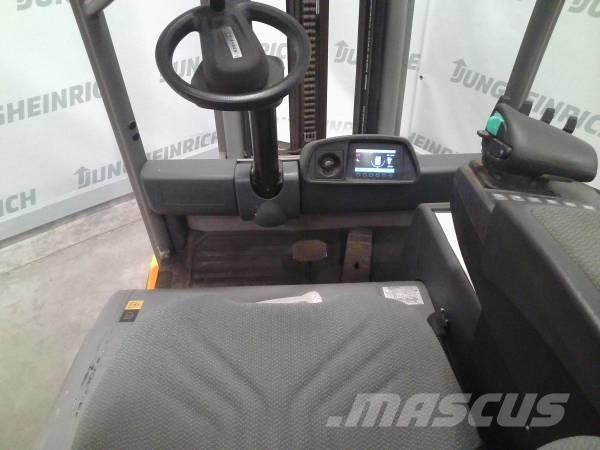 Jungheinrich EFG 320 Elektriske trucker