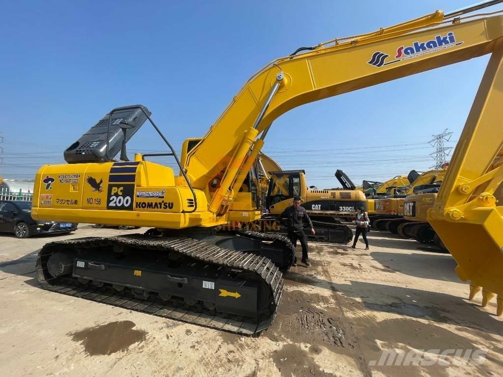 Komatsu PC 200-8 Beltegraver