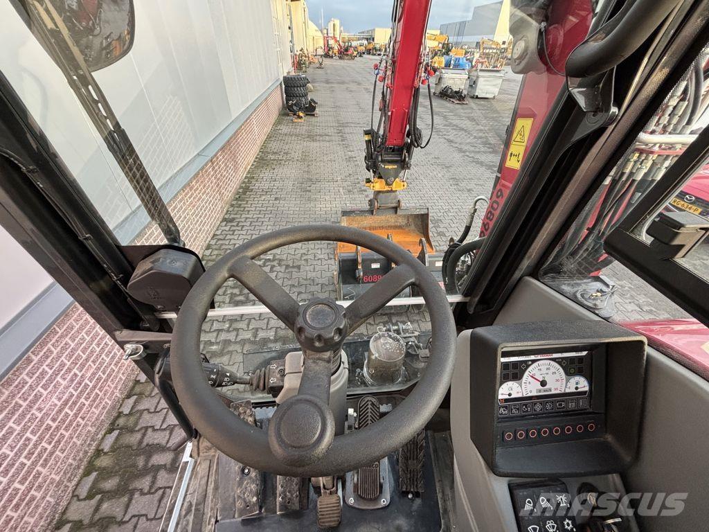 Yanmar YAN B110W Hjulgravere
