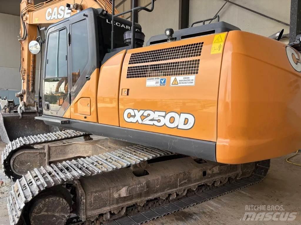 CASE CX250D Beltegraver