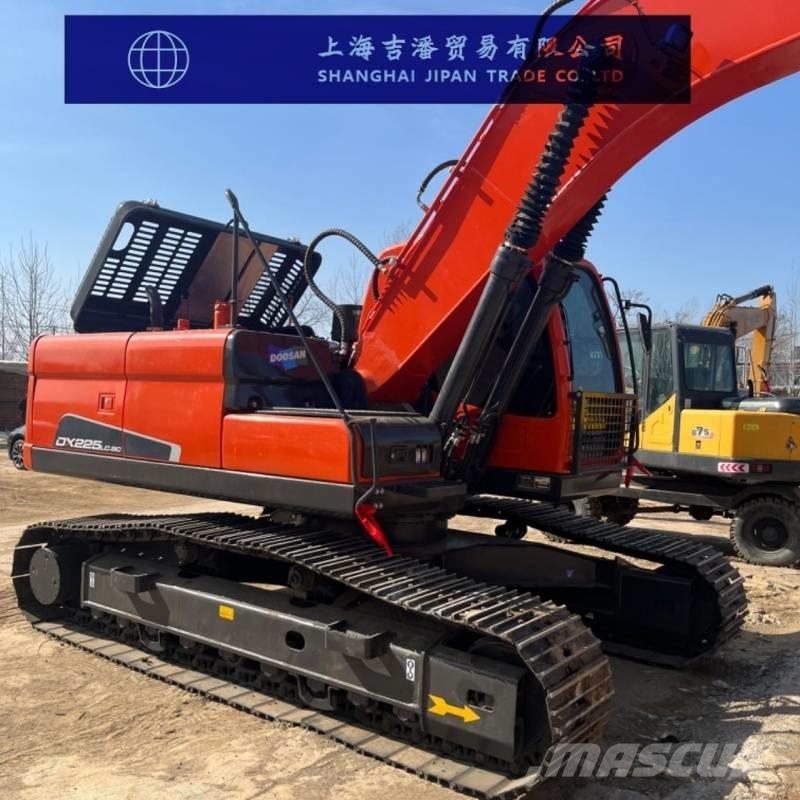 Doosan DX 225 Beltegraver