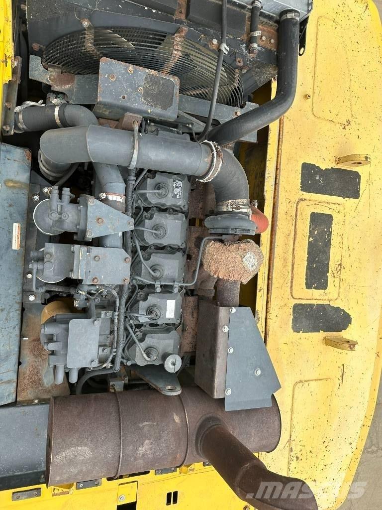 Komatsu PC 400-7 Beltegraver