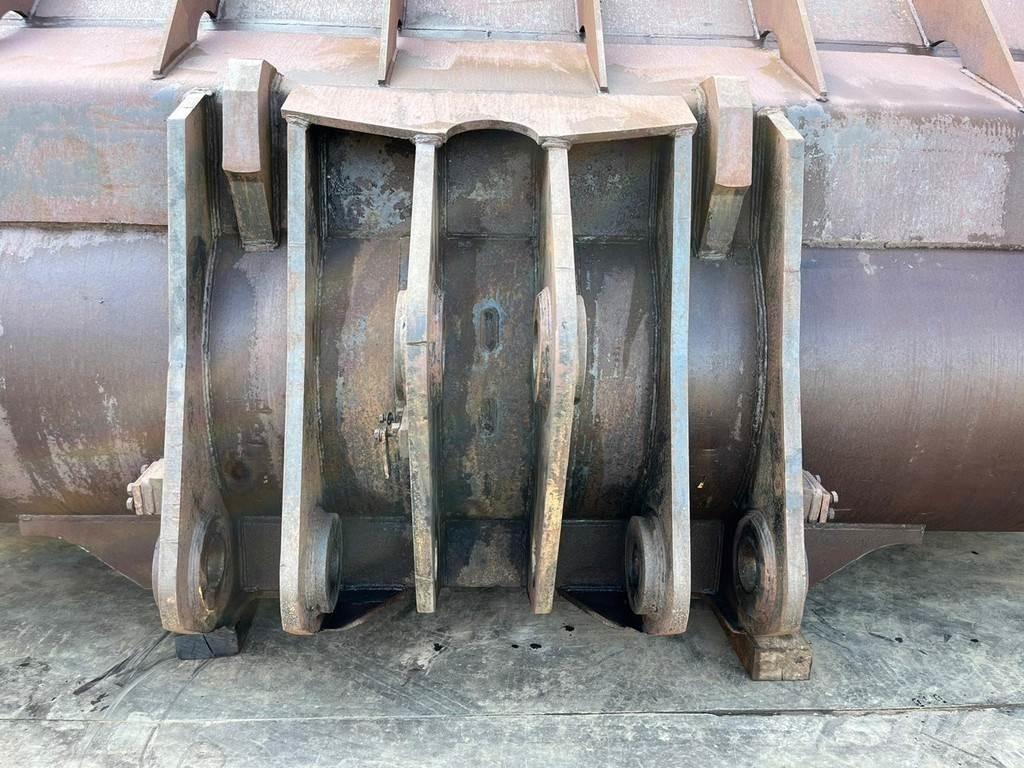 CAT 990 Bucket Skuffer