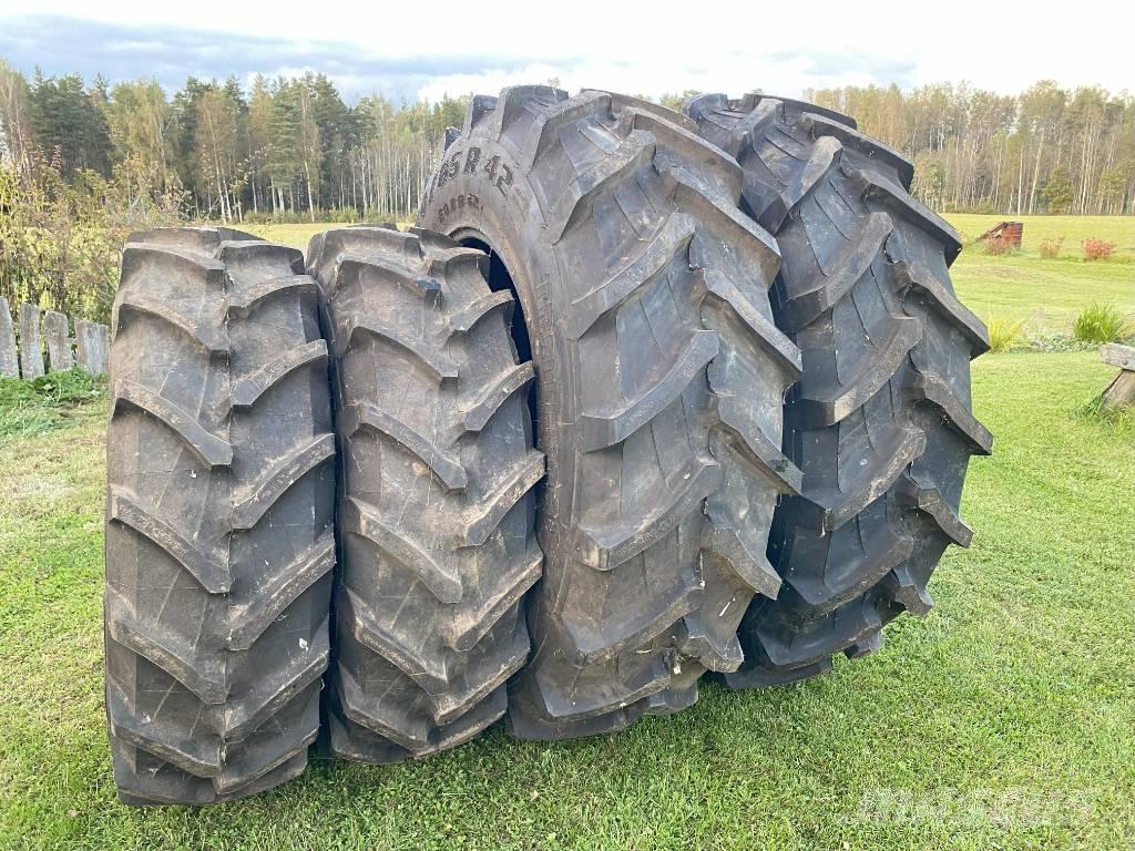 Trelleborg TM 600 Dekk, hjul og felger