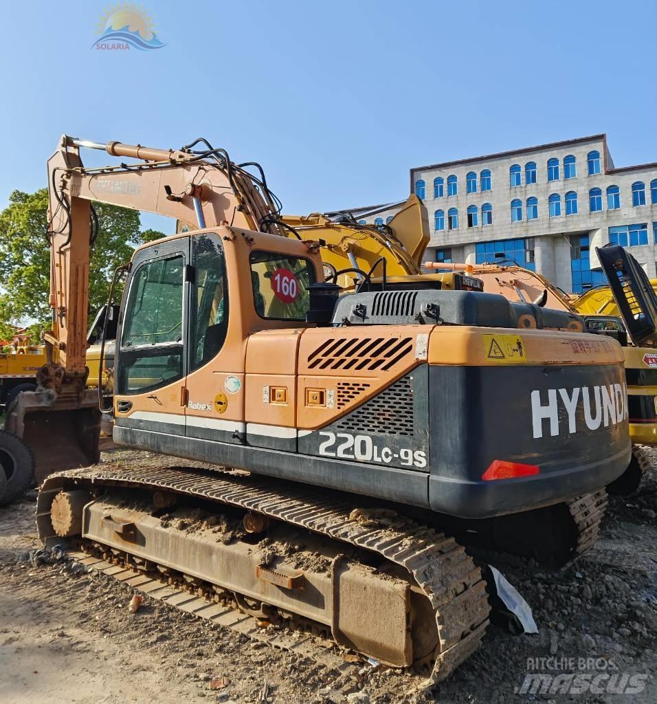 Hyundai R220LC-9S Beltegraver
