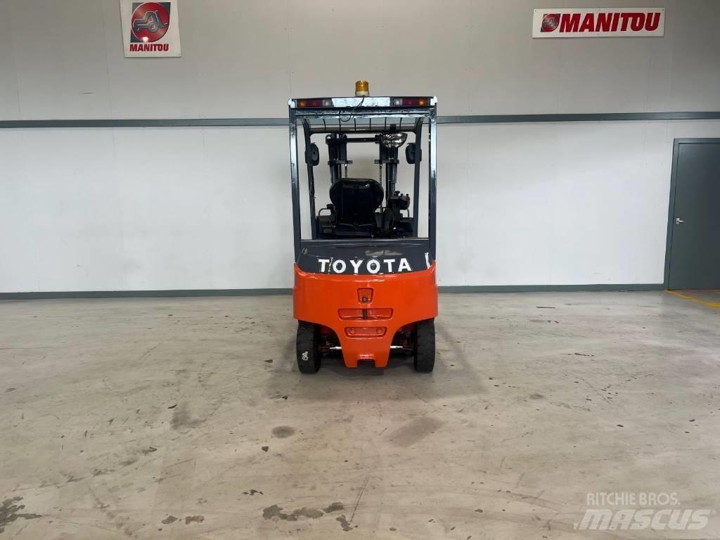Toyota 8 FBMKT 25 Elektriske trucker