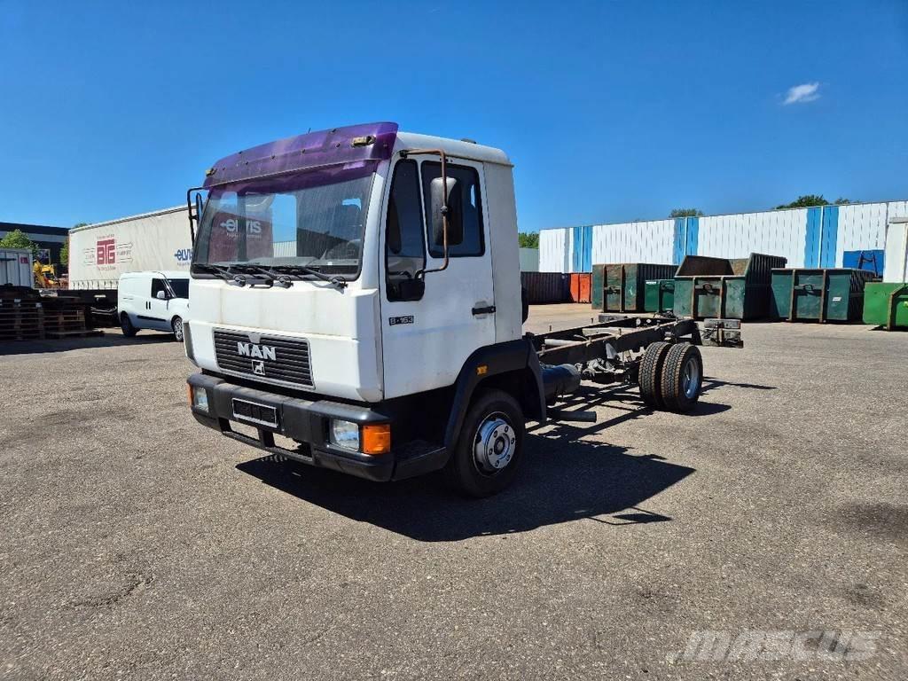 MAN LE 2000 Chassis