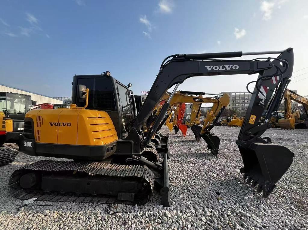 Volvo EC60 Beltegraver